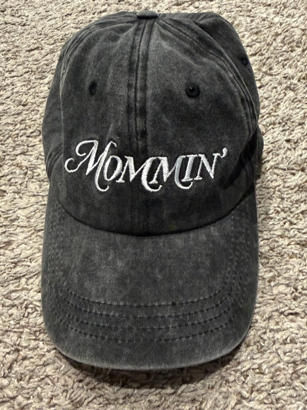 "MOMMIN" mom black/gray baseball adjustable cap